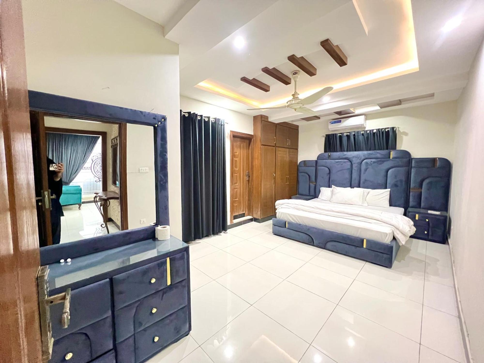 Luxury Apartment Rentals Islamabad Exterior foto